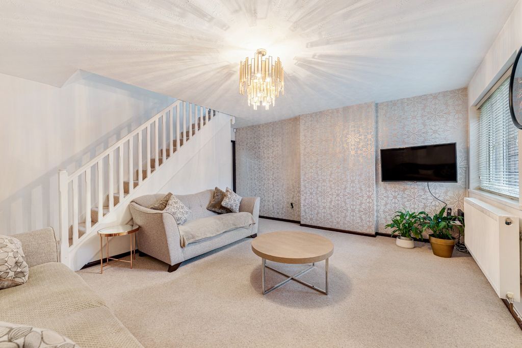 Property photo 3 of 37 4132132