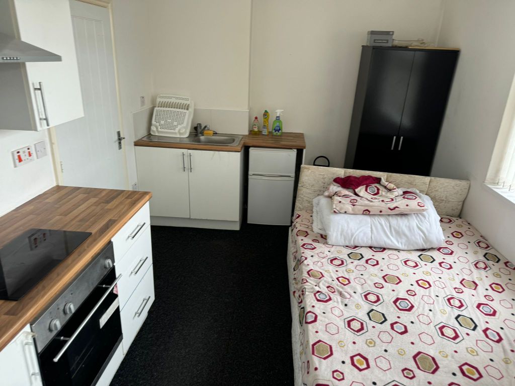 Property photo 1 of 5