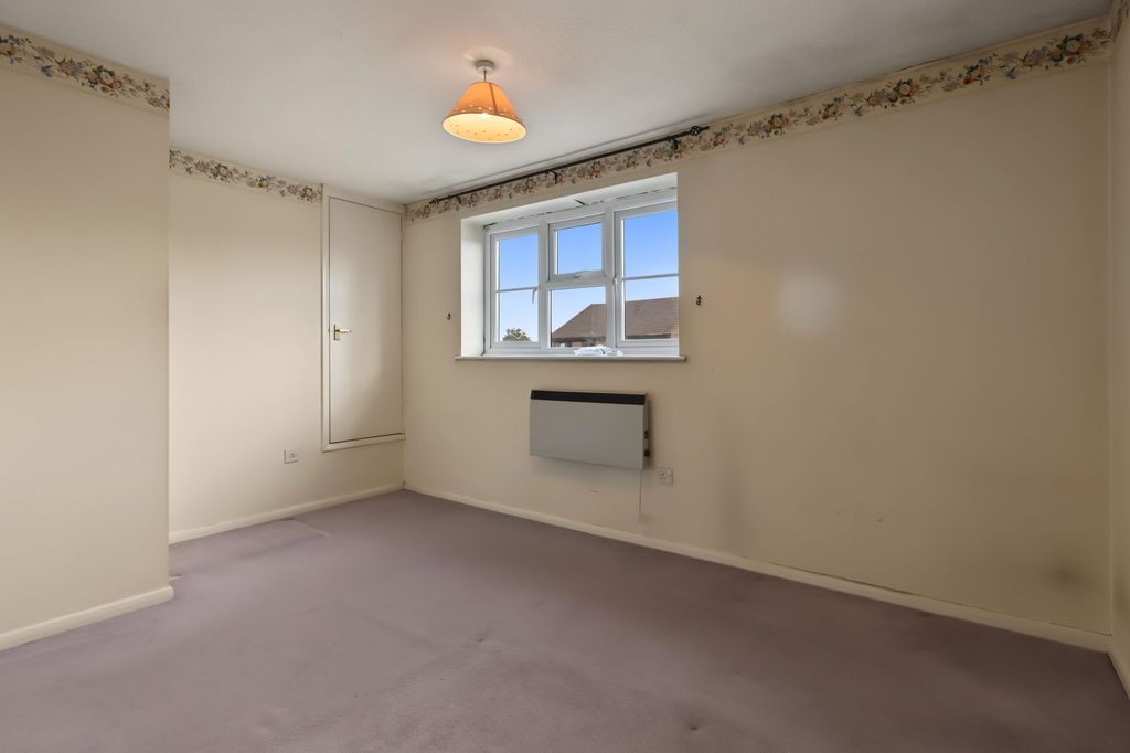 Property photo 2 of 6