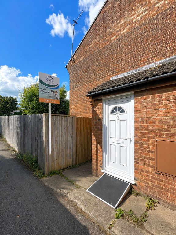 Property photo 1 of 7