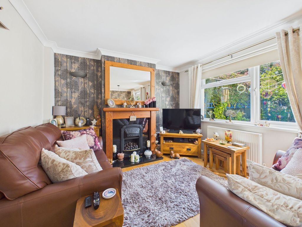 Property photo 3 of 23