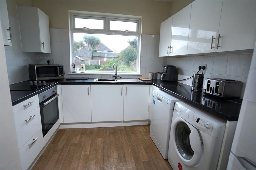 Property photo 2 of 9 Dsc00186-Modified.Jpg