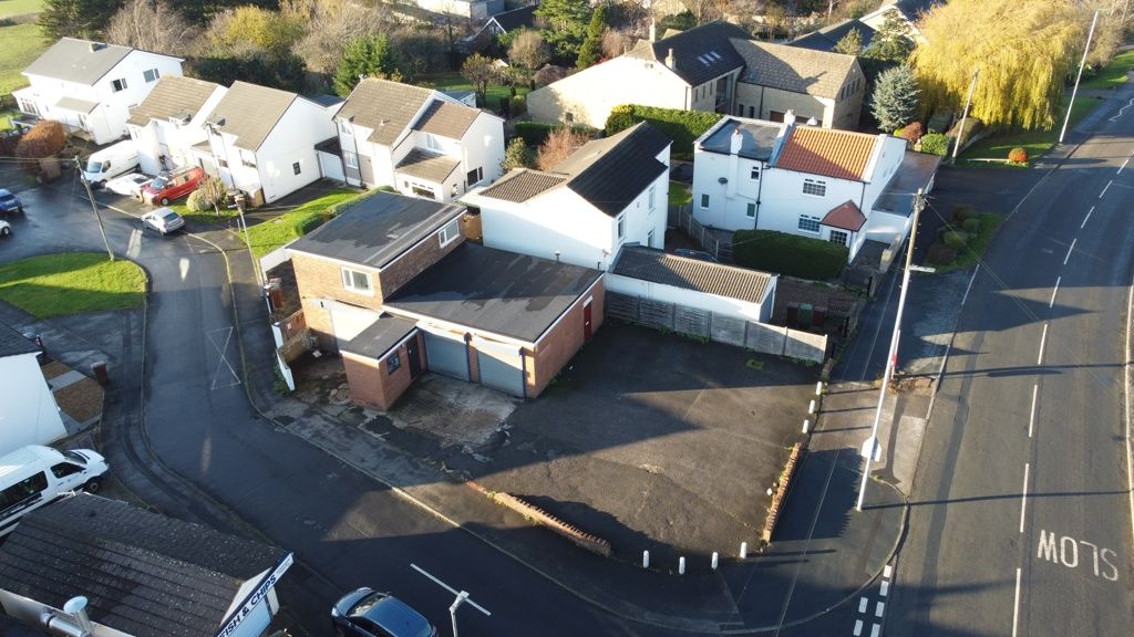 Property photo 2 of 7 Photo 2