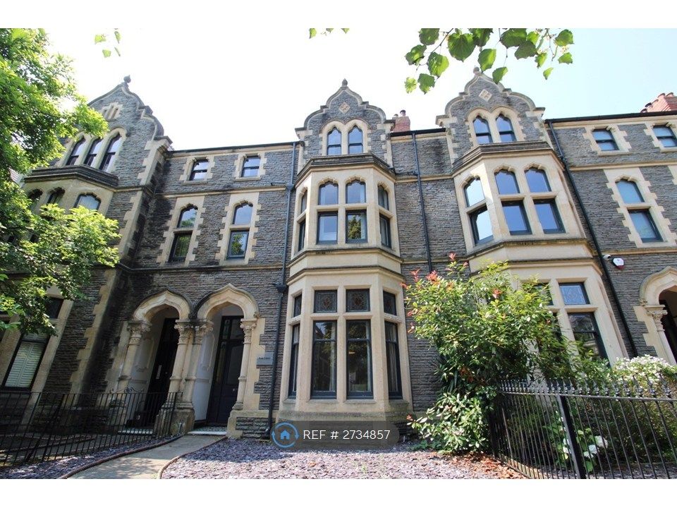 Property photo 1 of 11 Front Of House