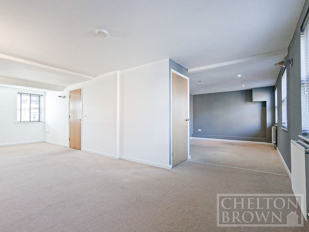 Property photo 3 of 38 Living/Dining Room