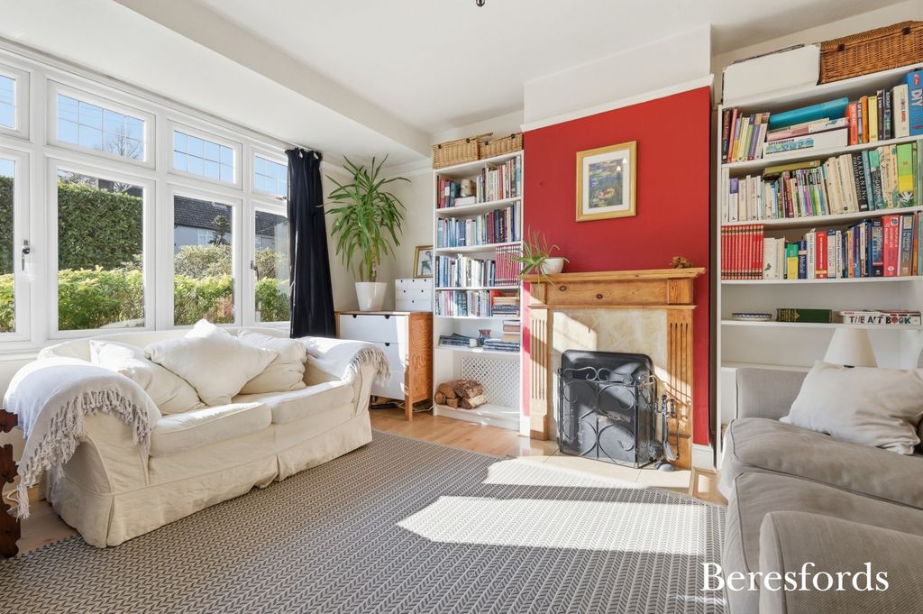 Property photo 3 of 28 Picture No. 72