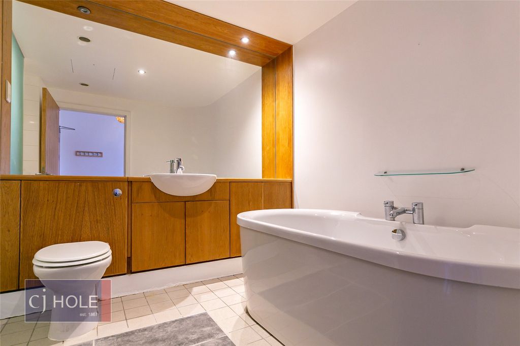 Property photo 3 of 10 Picture No. 35