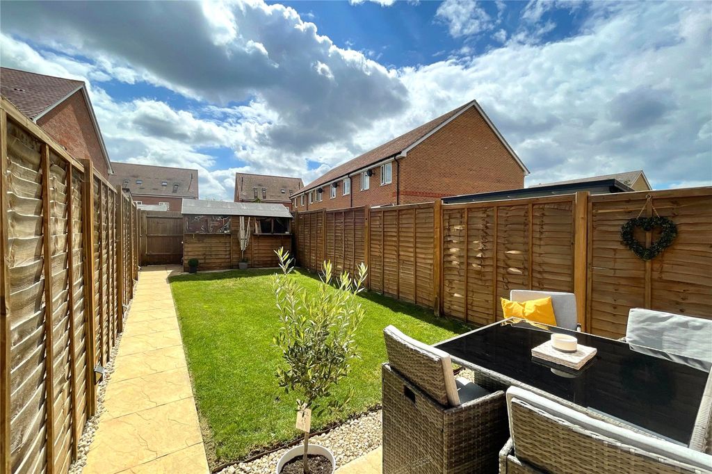 Property photo 2 of 26 Picture No. 44