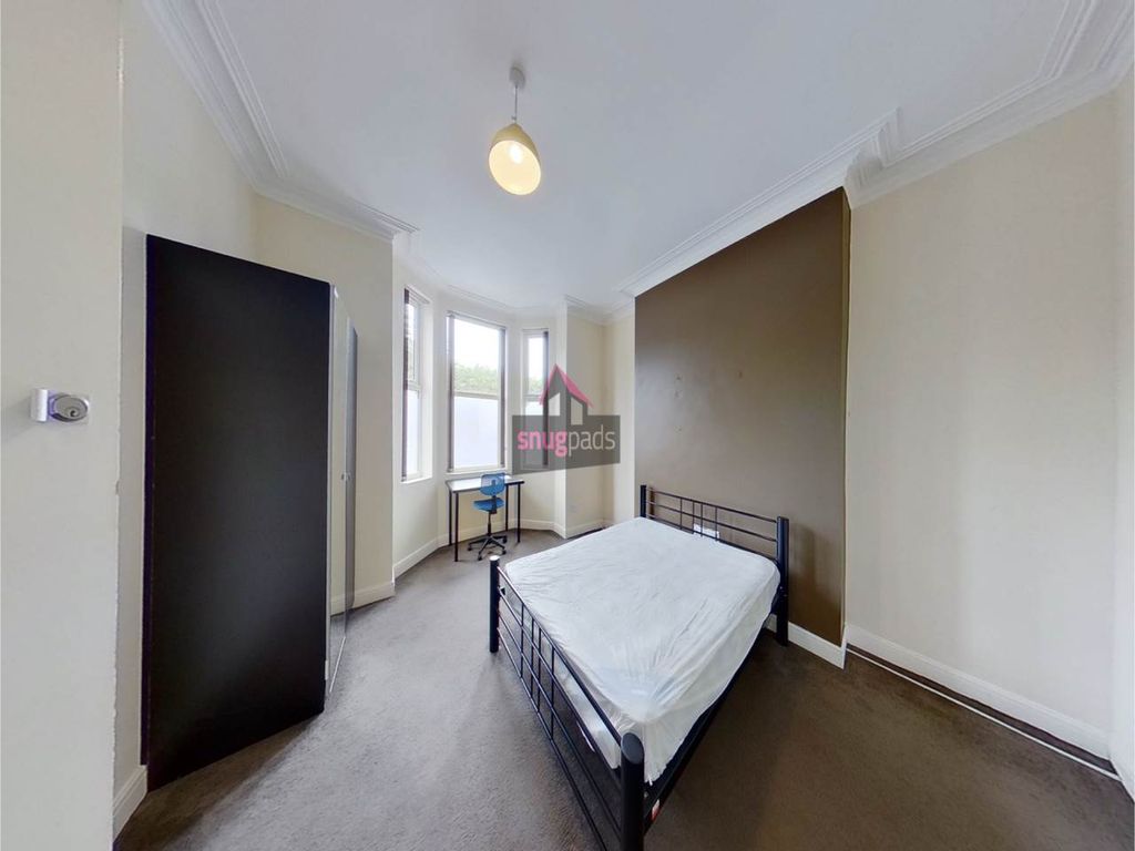 Property photo 1 of 14 Bed3