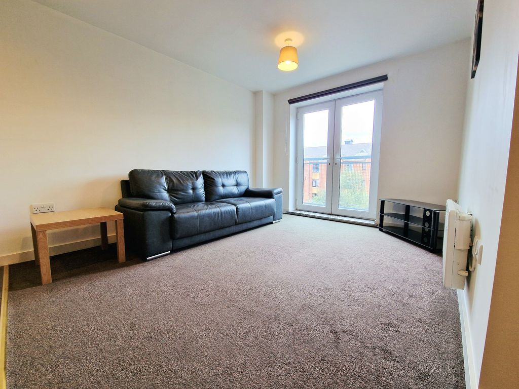 Property photo 2 of 9