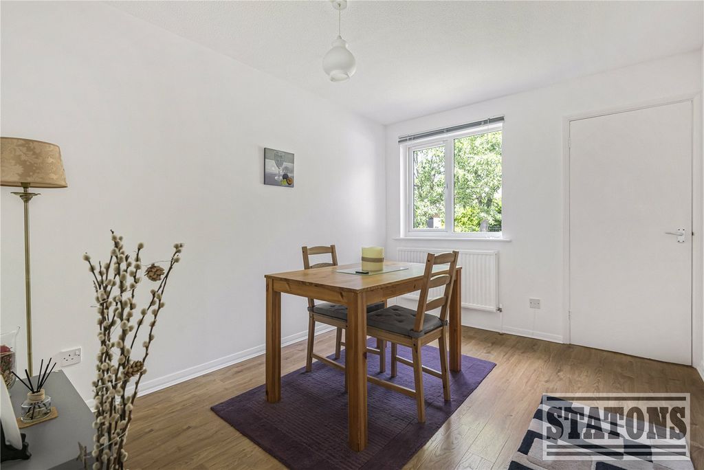 Property photo 3 of 19 Picture No. 03