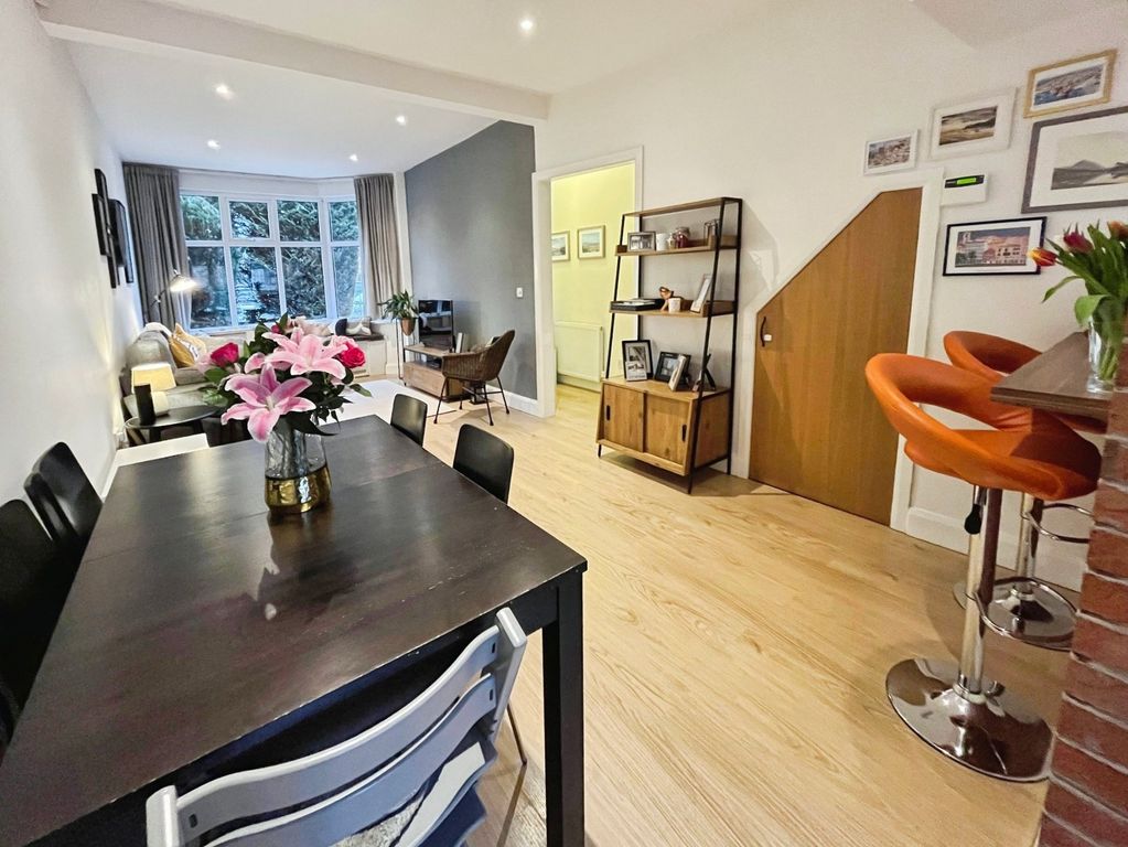 Property photo 3 of 18 Picture 3