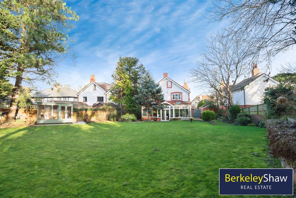 Property photo 3 of 38 09E340E5-11 20Blundell 20rd-46.Jpg