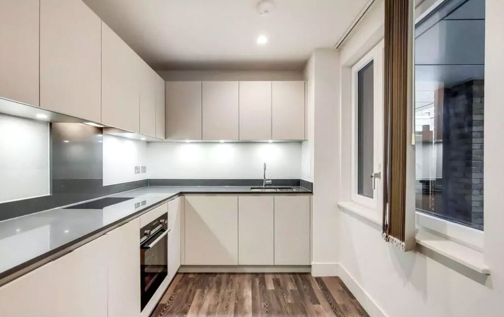 Property photo 2 of 10 Picture No. 01