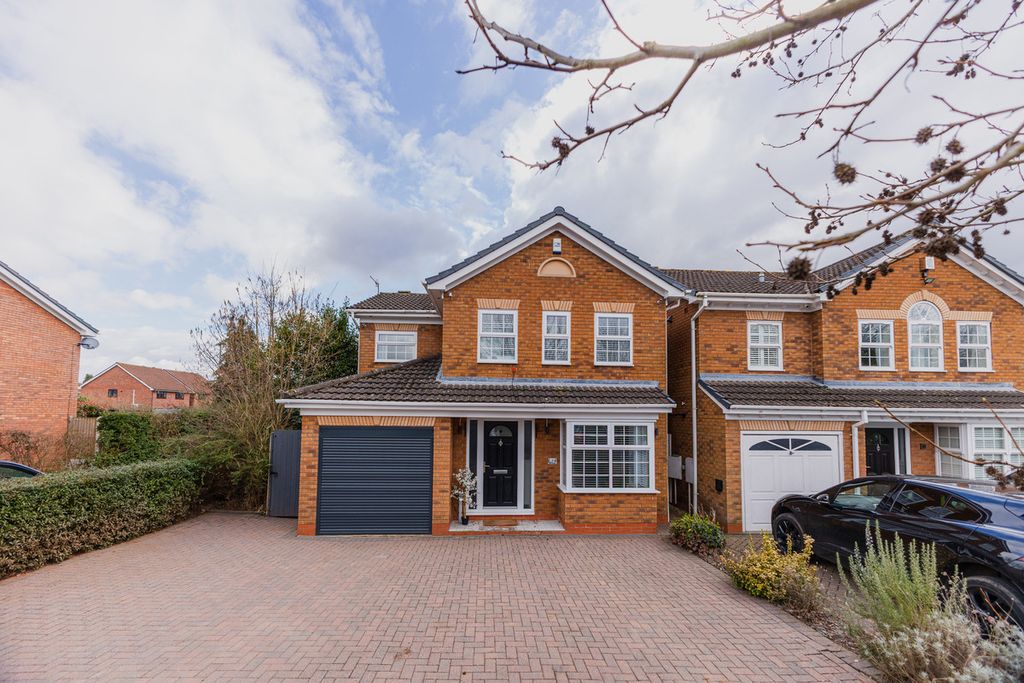 Property photo 1 of 19