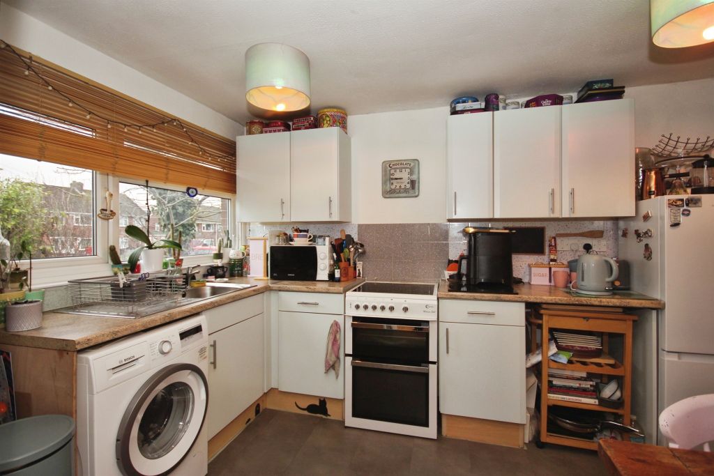 Property photo 3 of 13