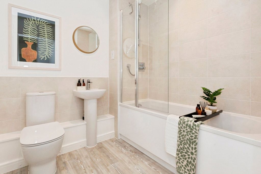 Property photo 3 of 7 Picture No. 16