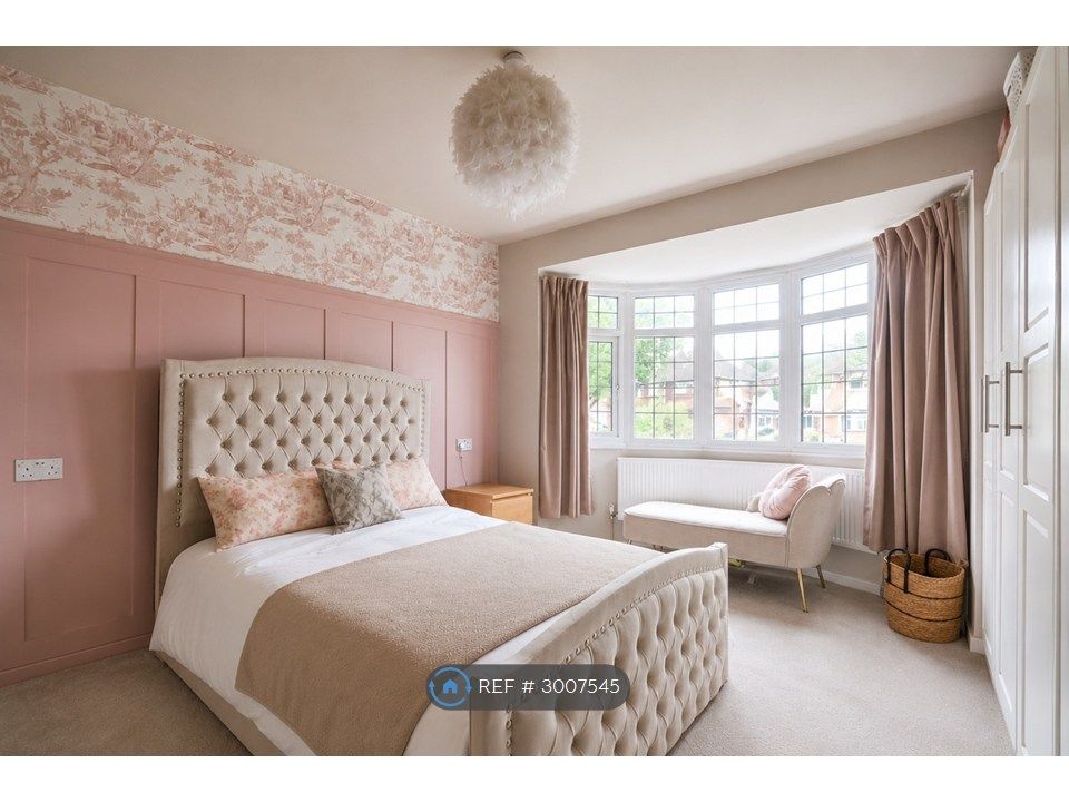 Property photo 1 of 3
