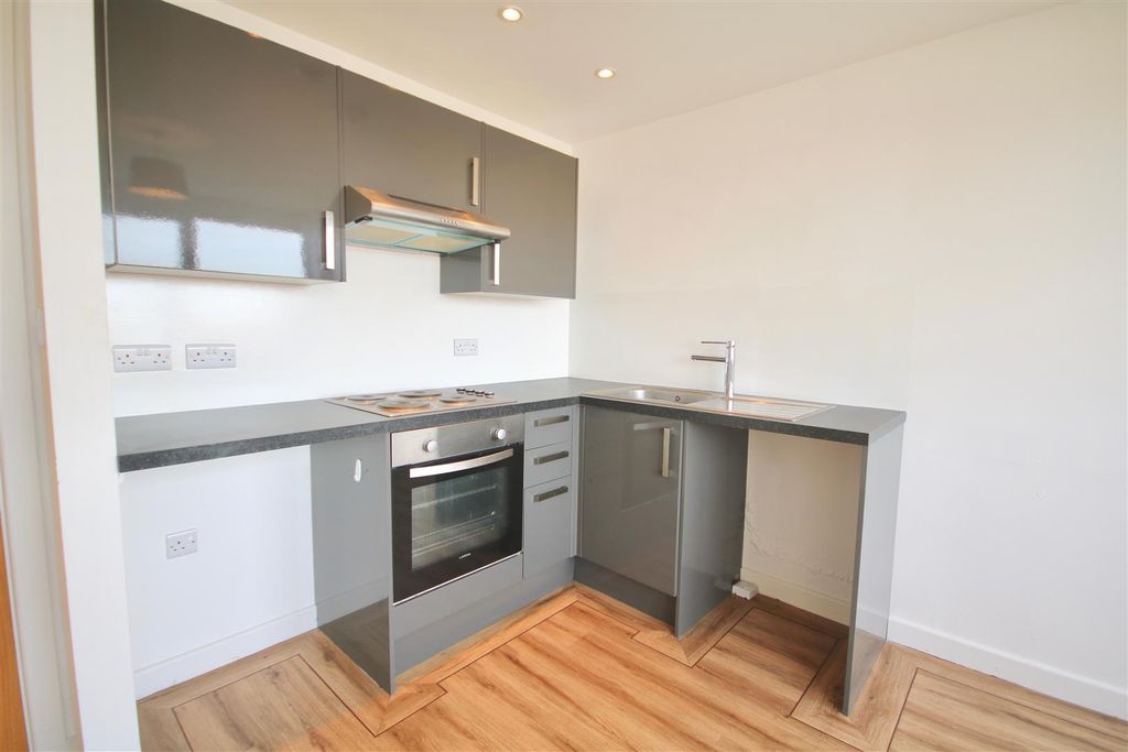 Property photo 3 of 13 -Rk3Axhvdkkhowdwgpgkhw.Jpg