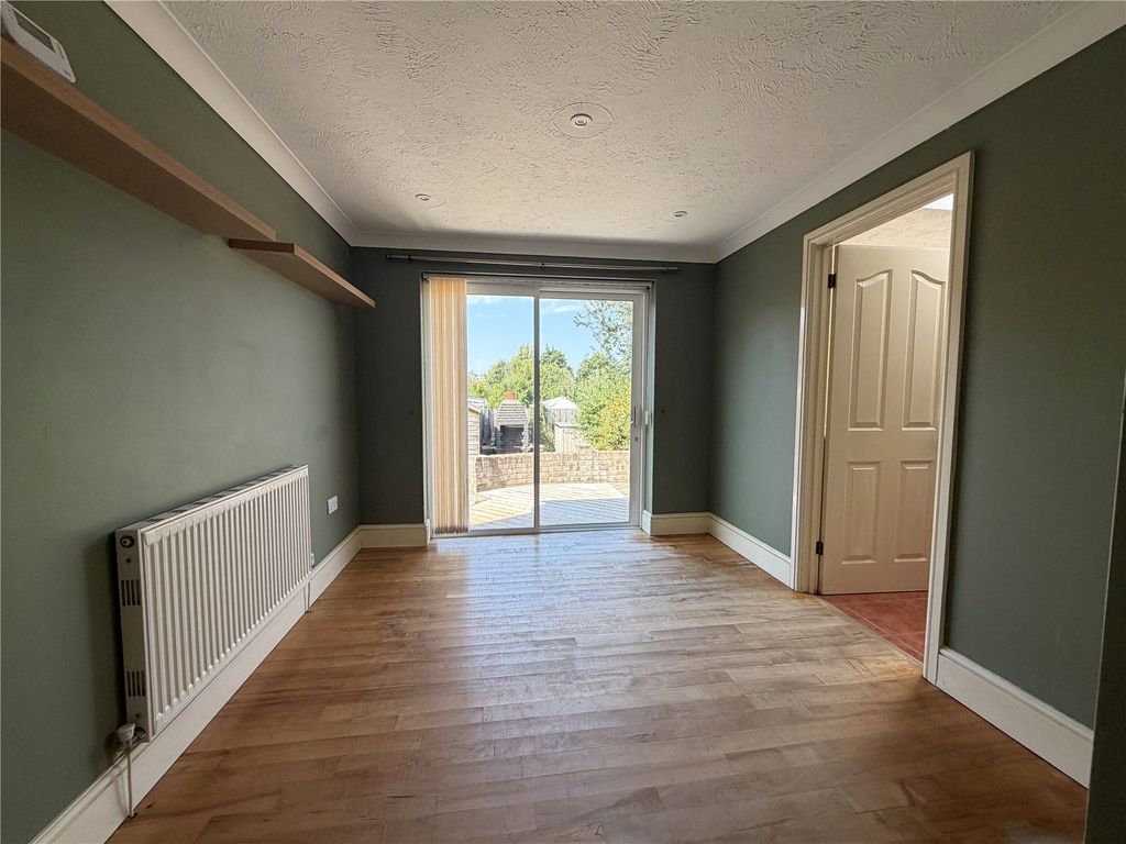 Property photo 3 of 15 Picture No. 07