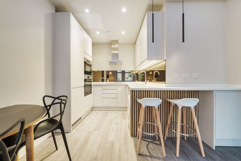 Property photo 1 of 15 Photo 15