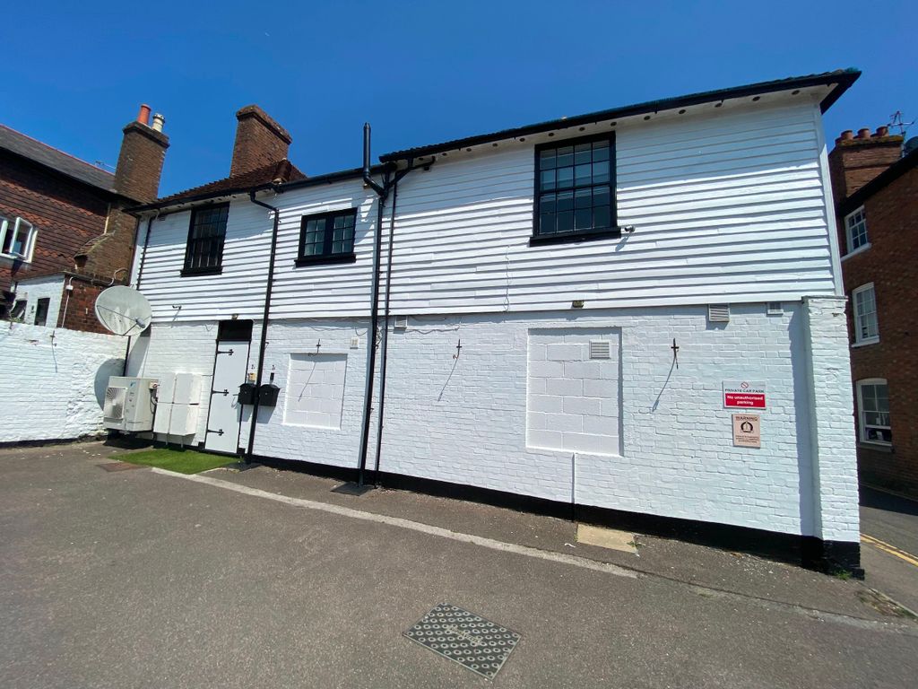 Additional image 15 of 2 bed flat for saleLingfield Road, Edenbridge TN8