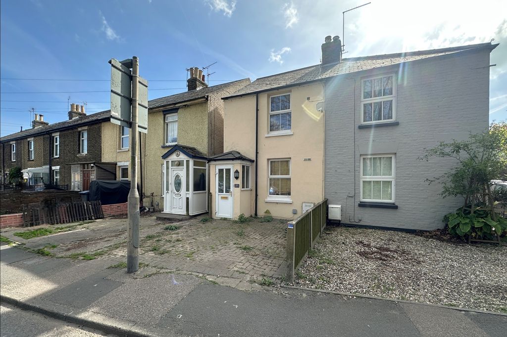 Property photo 1 of 12 Photo 12