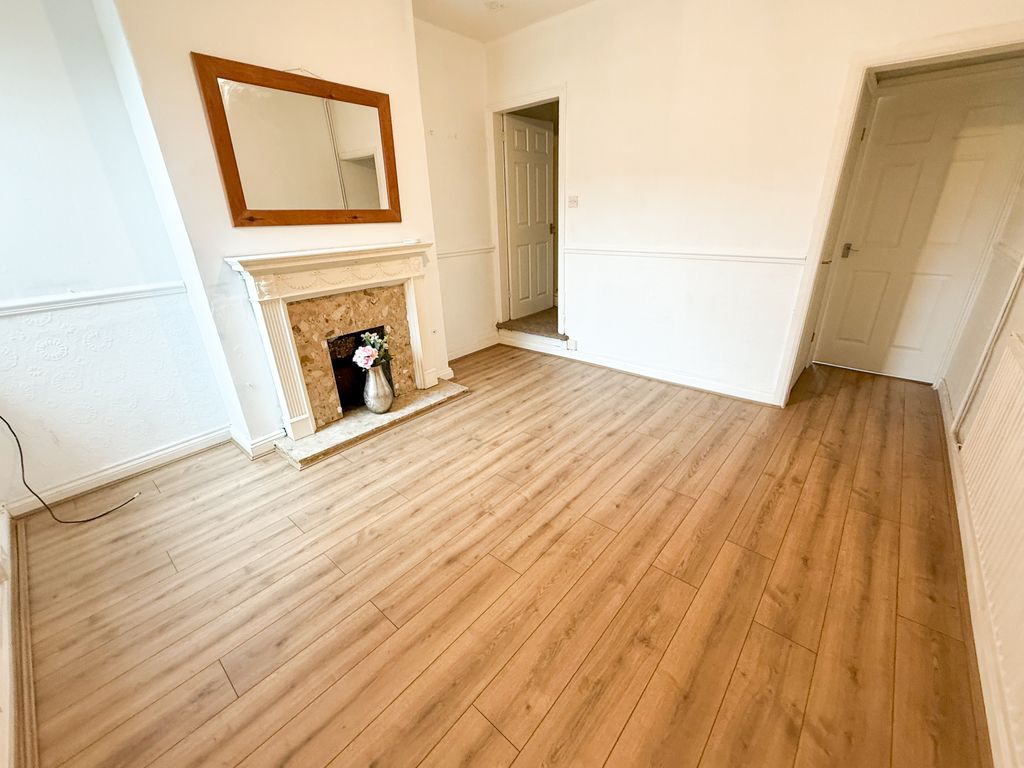 Property photo 3 of 14 Img_0421