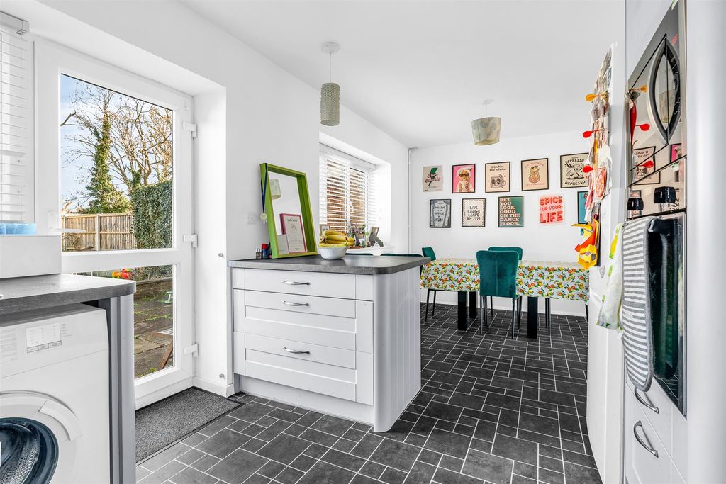 Property photo 2 of 21 Internal-9.Jpg