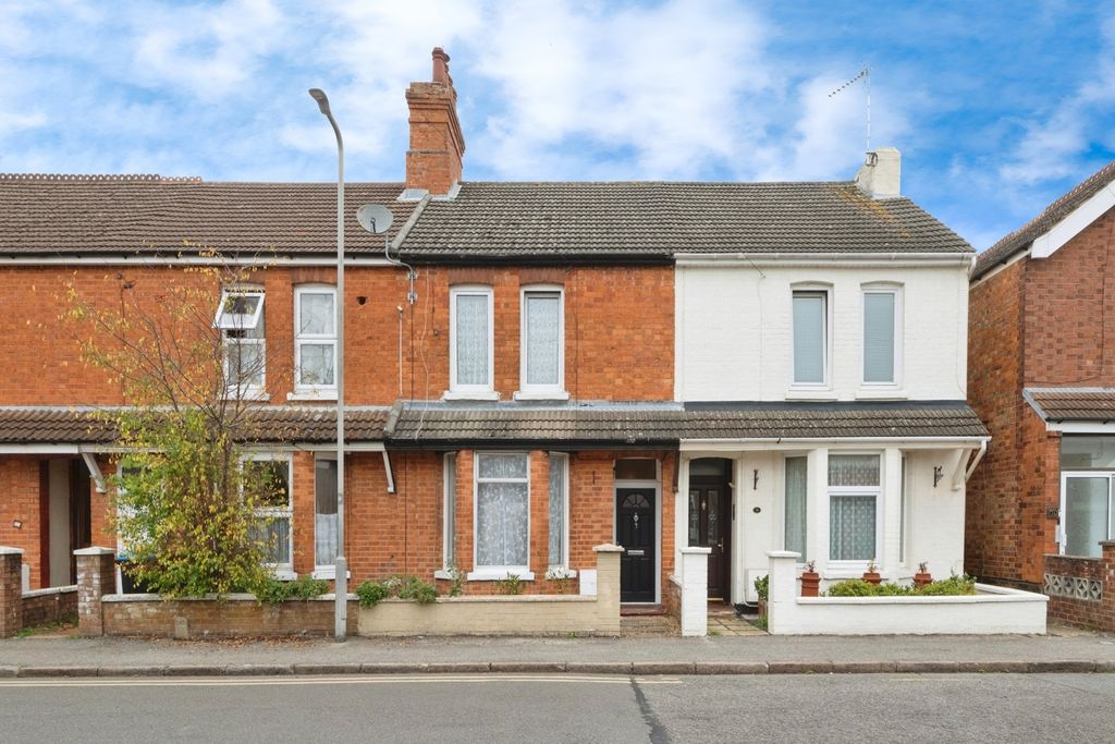 Property photo 1 of 17 Photo