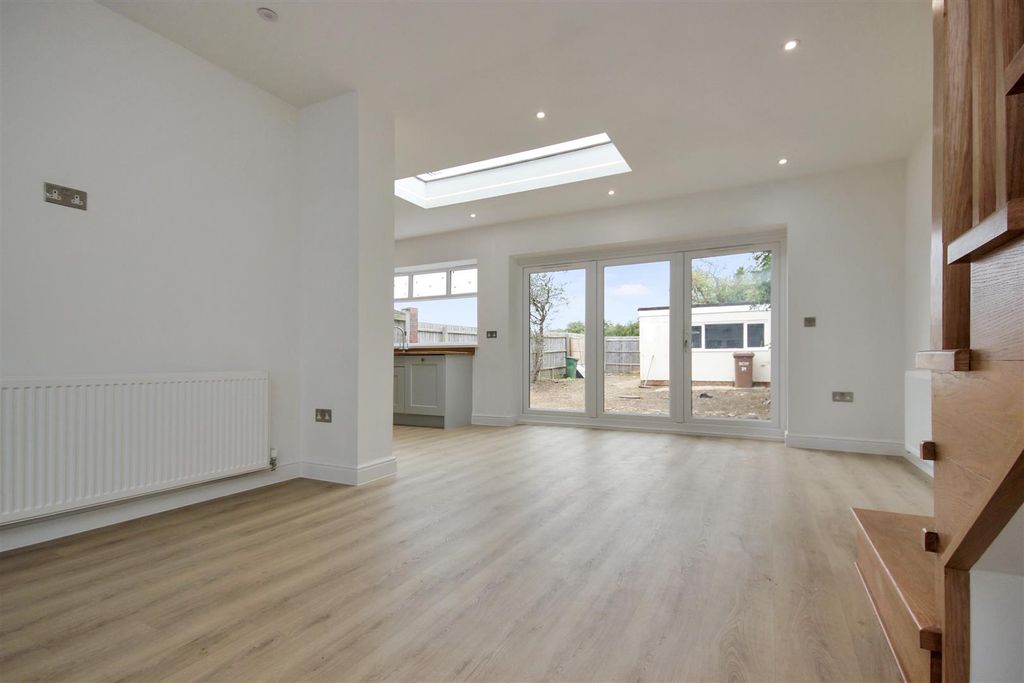 Property photo 3 of 19 Open Plan Living Area 1.Jpg