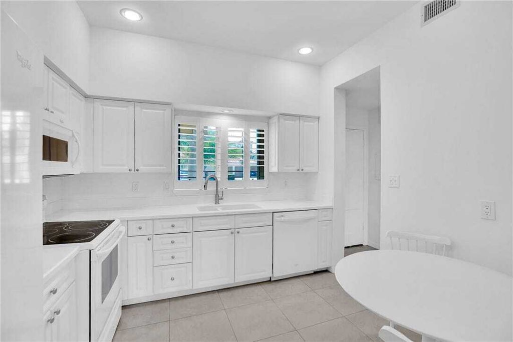 Property photo 2 of 23 <Alttext/>