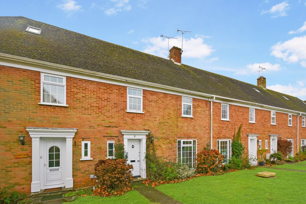 Property photo 2 of 16 6Westwellcourt