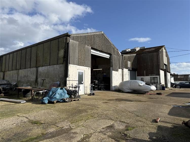 Property photo 1 of 5