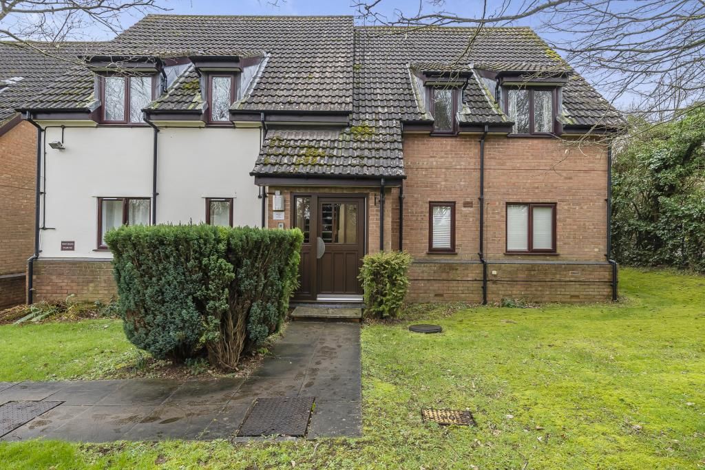 Property photo 1 of 10 Outside View