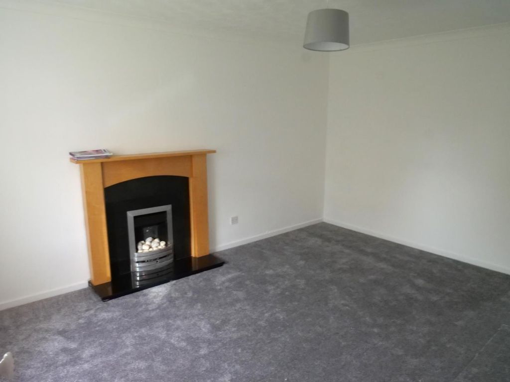 Property photo 2 of 11 P1062764.Jpg