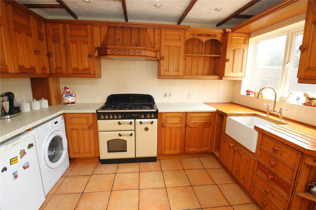 Property photo 3 of 20 Picture No. 14