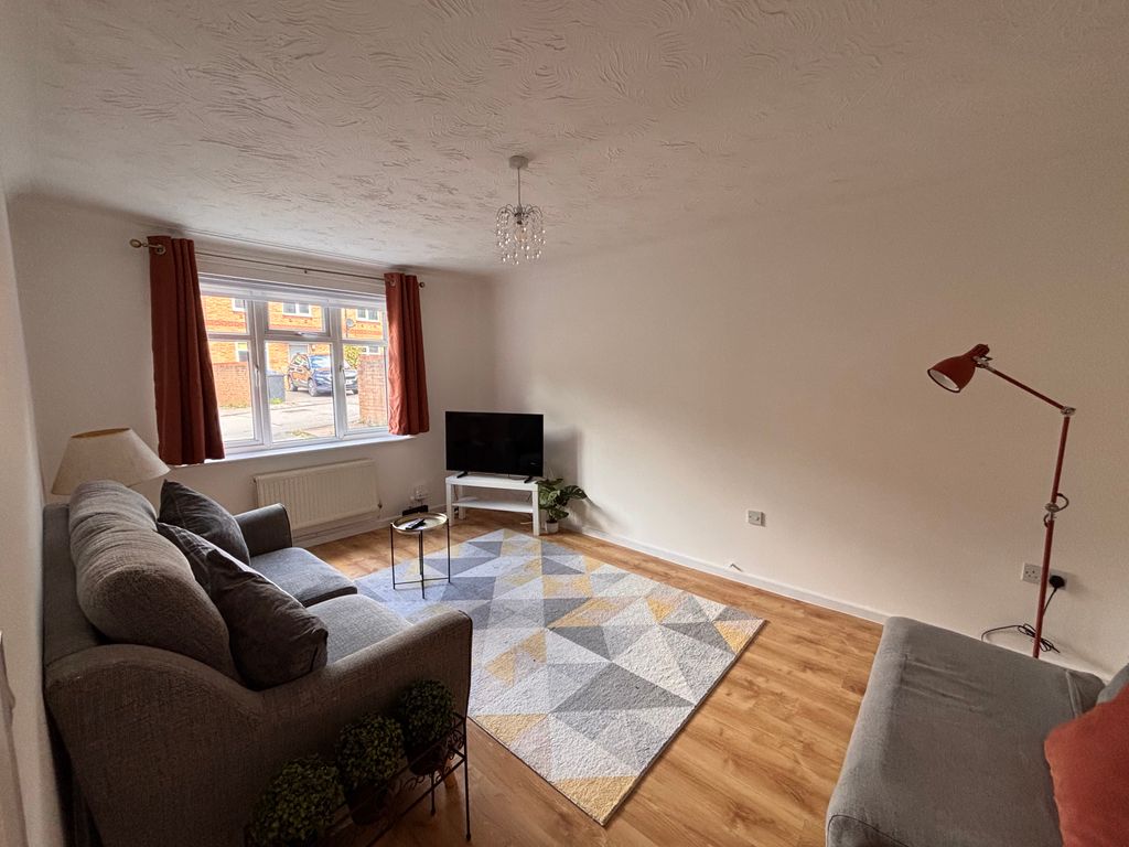 Property photo 2 of 15