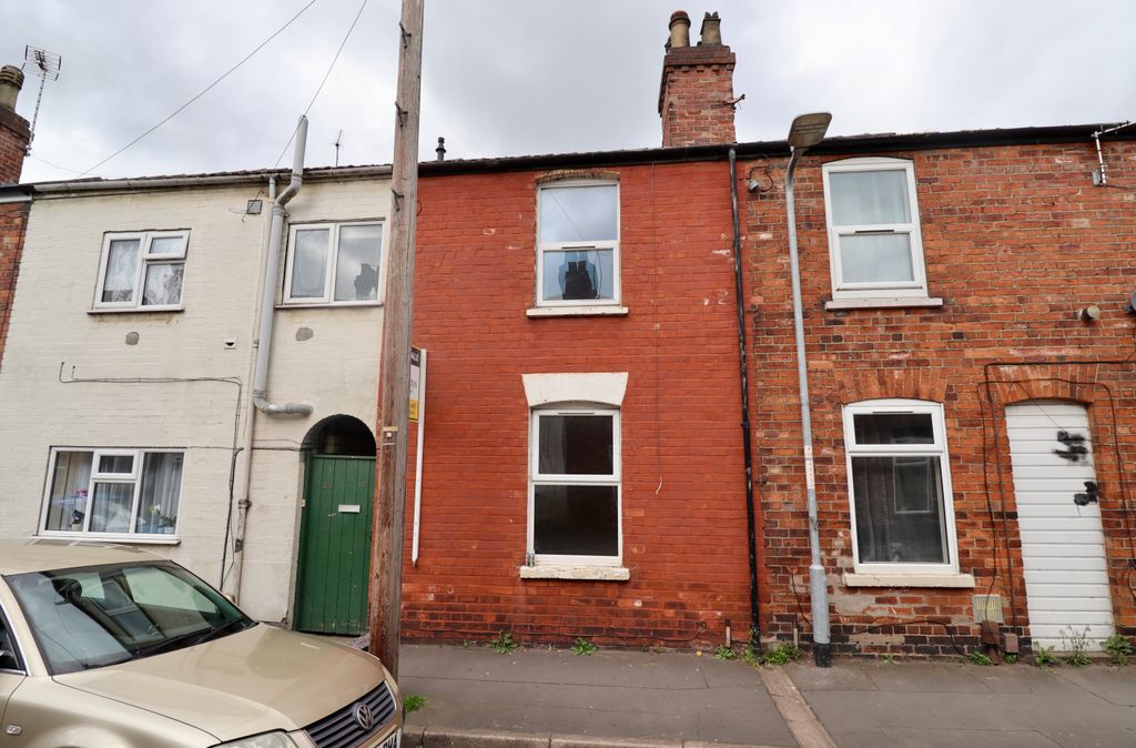 Property photo 1 of 8