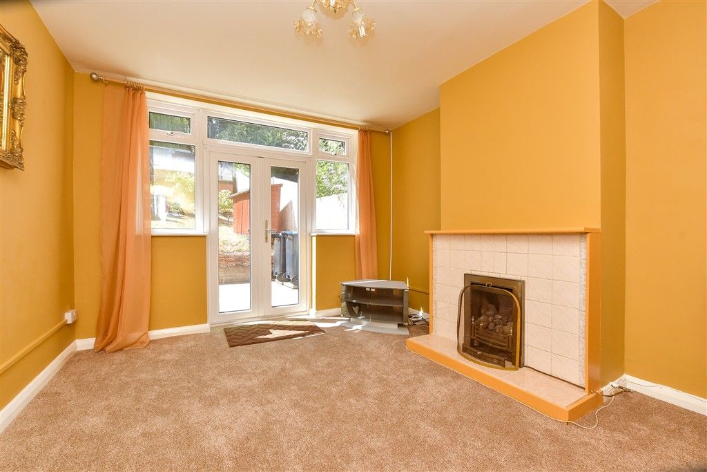 Property photo 2 of 17 Dining Room