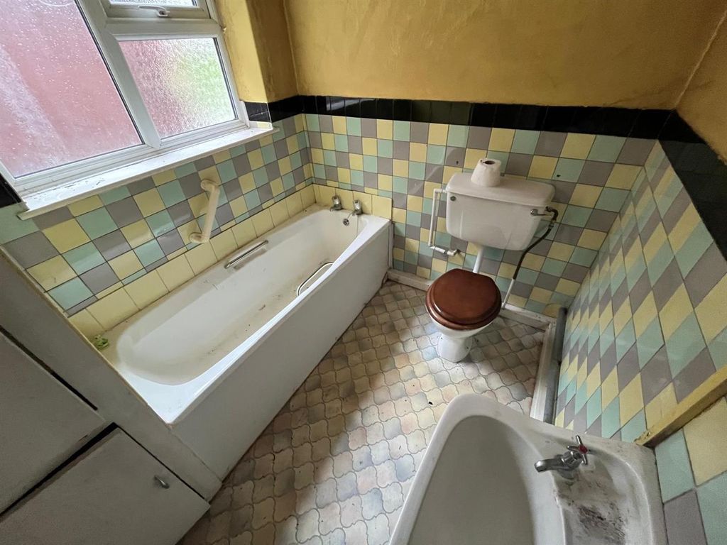 Property photo 3 of 11 (2).Jpeg