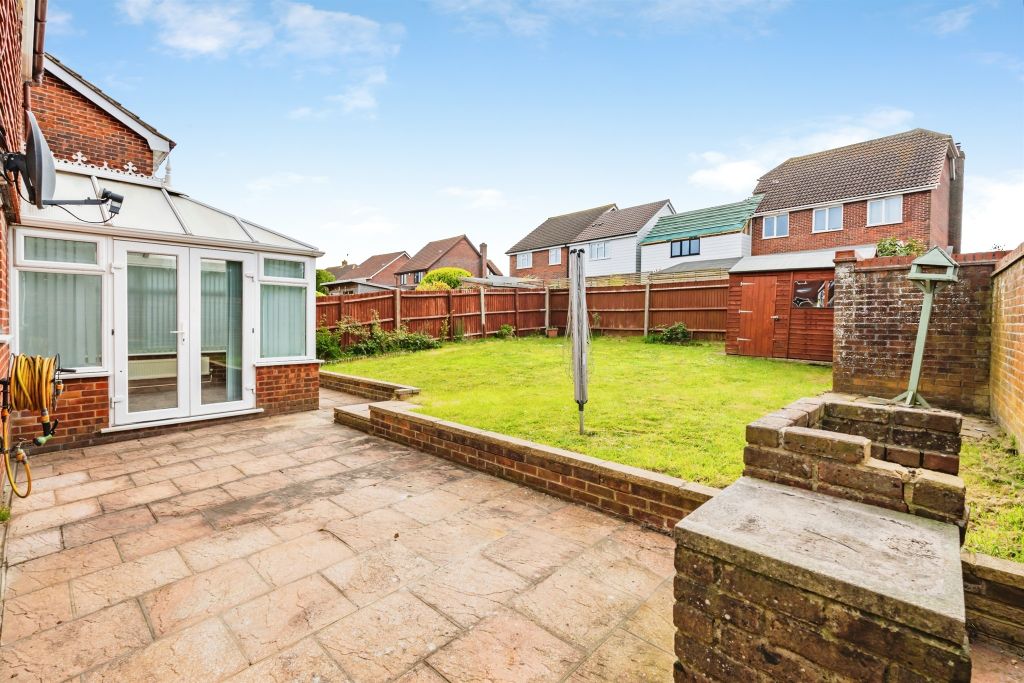 Property photo 3 of 19