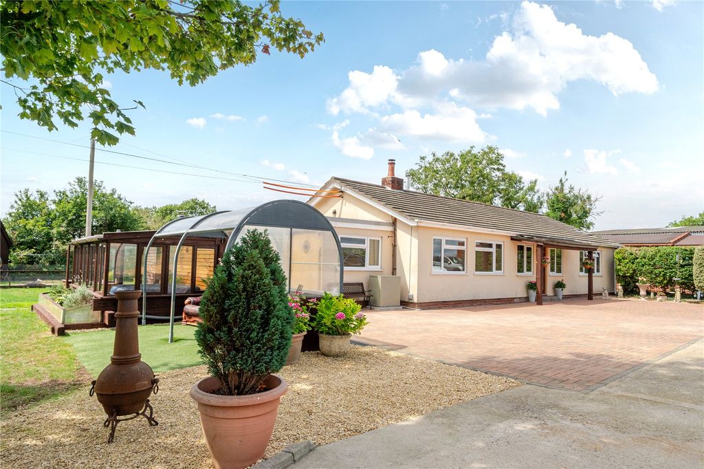 Property photo 2 of 18 Picture No. 07