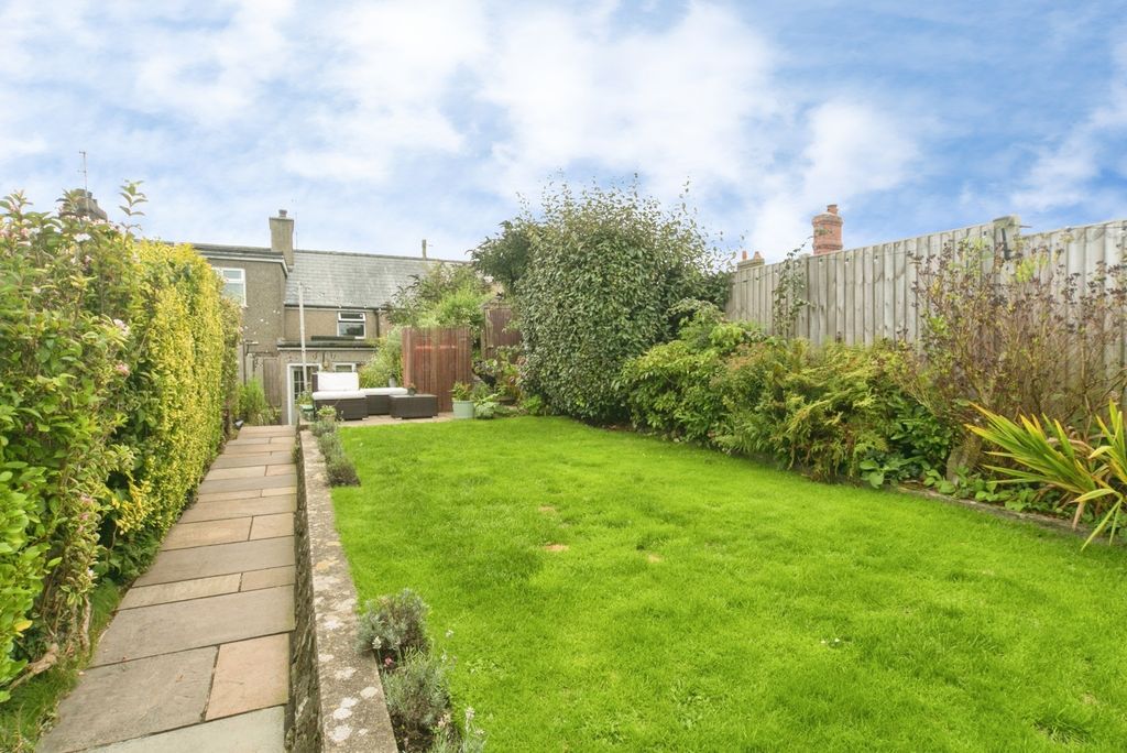 Property photo 3 of 19 Pbox-Img.Jpg