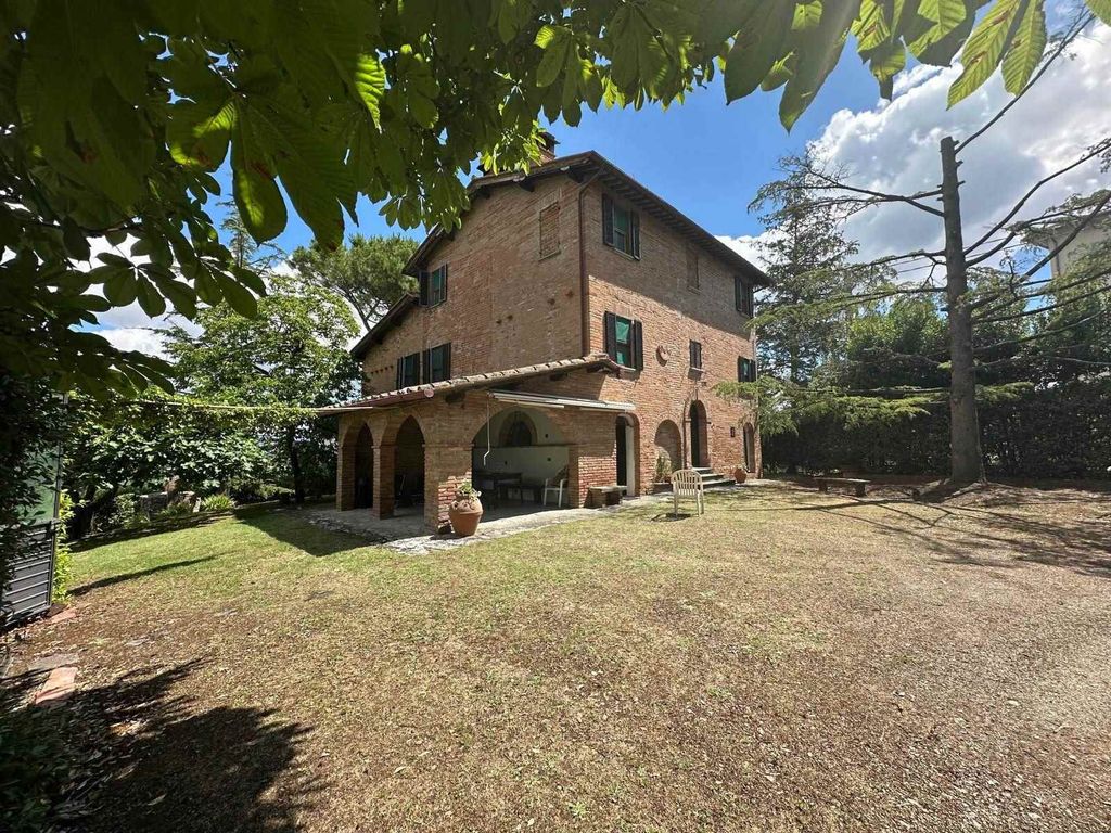 Property photo 1 of 30