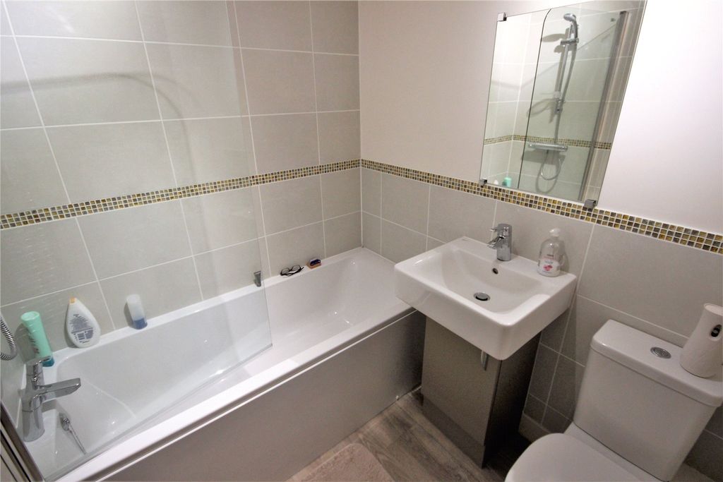 Property photo 3 of 12 Picture No. 13