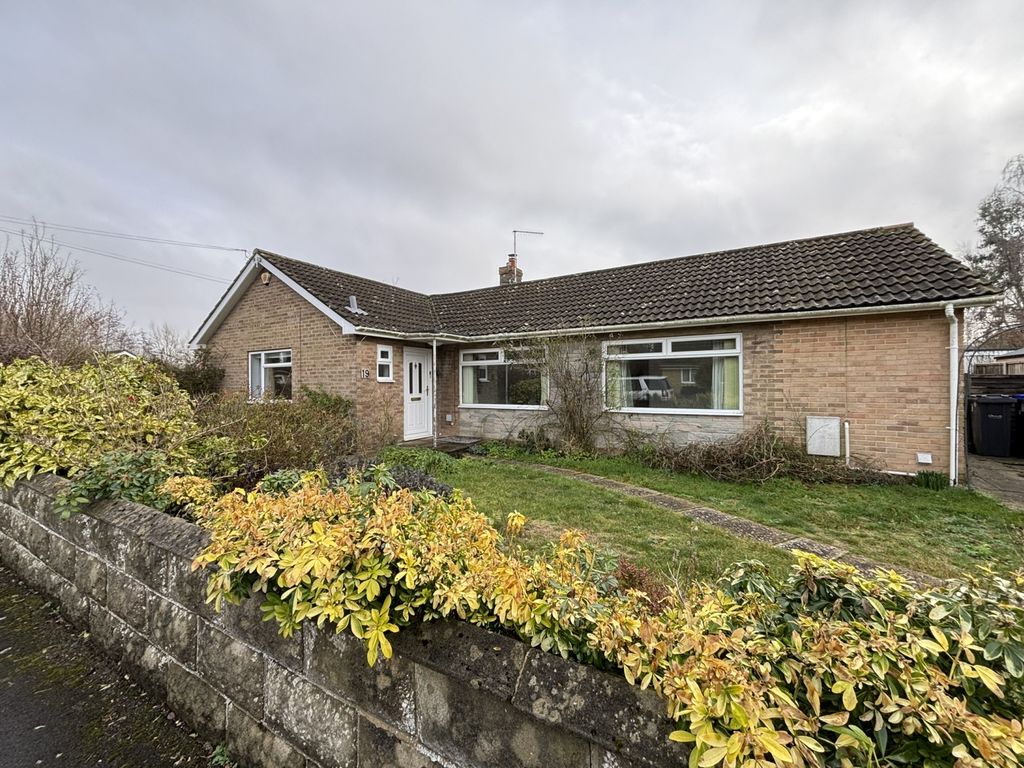 Property photo 1 of 16 Img_4906