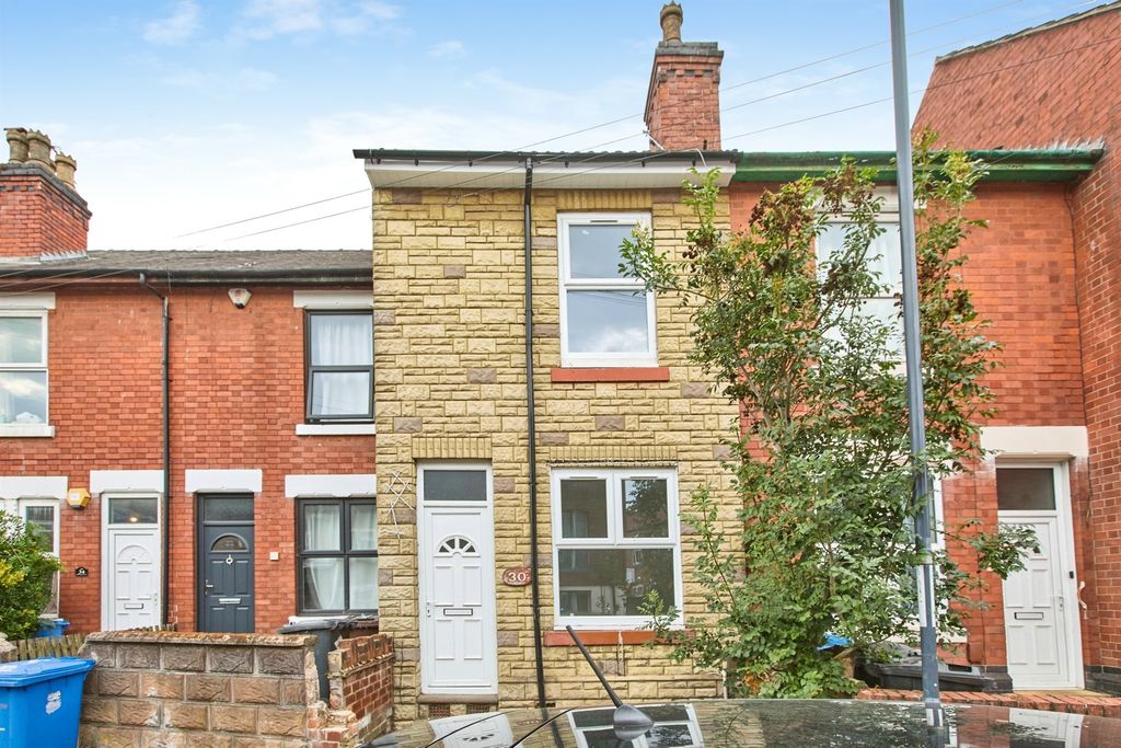 Property photo 1 of 17