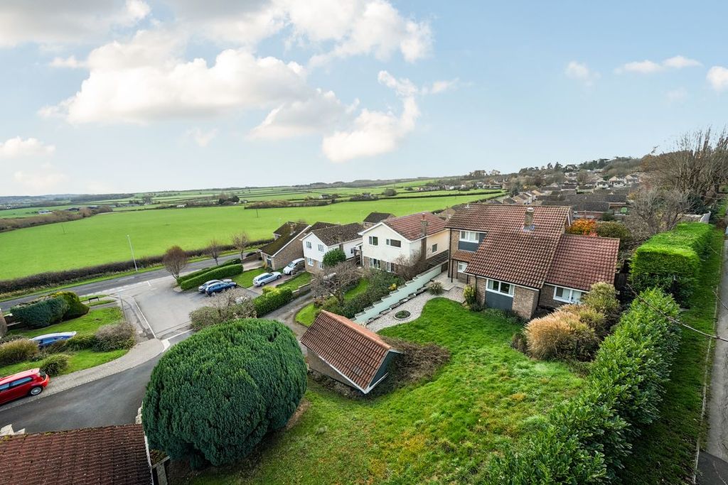 Property photo 1 of 22 1691Db3Cb017F213804381691c5d8A907Af12