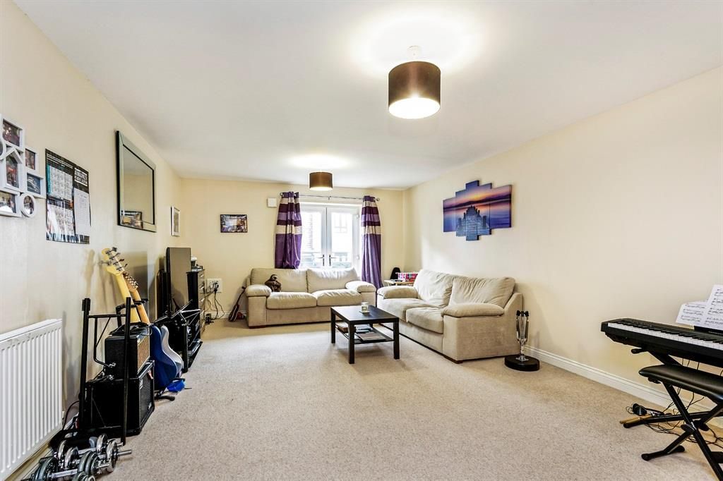 Property photo 2 of 8 Living Room